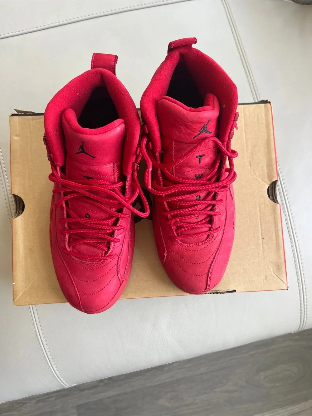 Jordan Gym Red men size 8